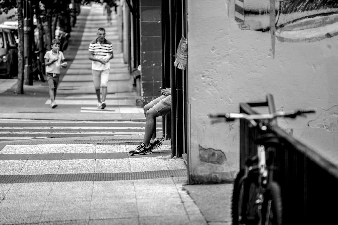 Andalucia, Extremadura, Aragón... las comunidades españolas están muy presentes en el barrio, en el nombre de sus calles y en el origen de muchos vecinos.