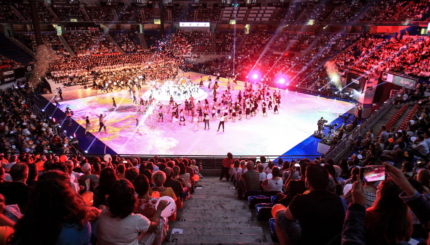 Fotos: &#039;Humanity al Music&#039; el gran espectáculo de la Corporación Mondragón