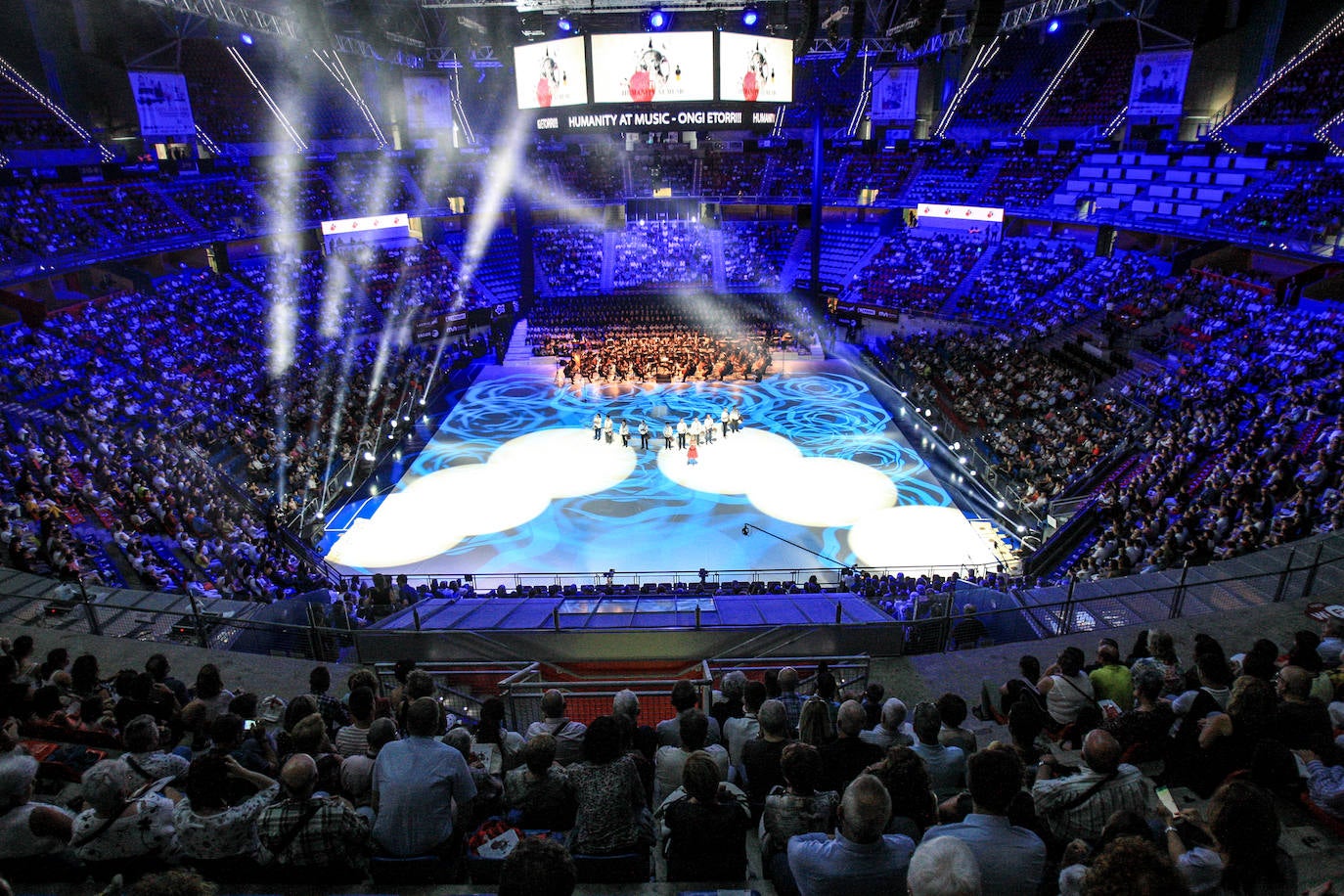 Fotos: &#039;Humanity al Music&#039; el gran espectáculo de la Corporación Mondragón