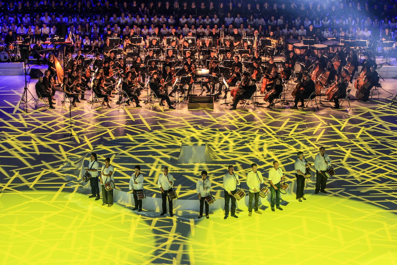 Fotos: &#039;Humanity al Music&#039; el gran espectáculo de la Corporación Mondragón