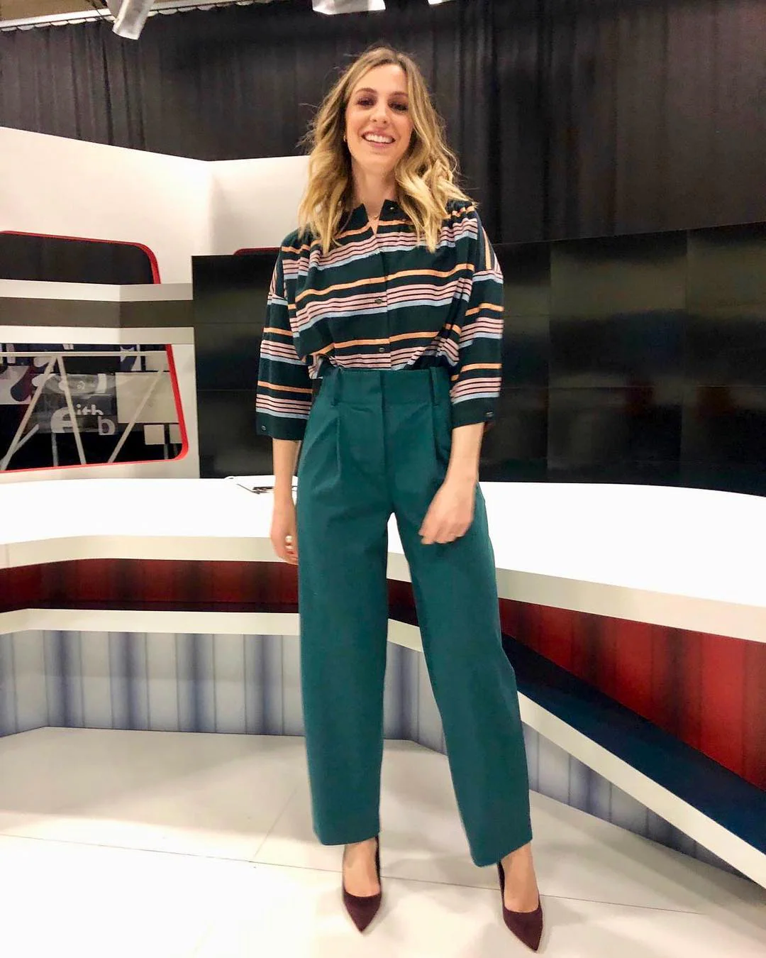 Los looks diarios de la periodista June Ansoleaga.