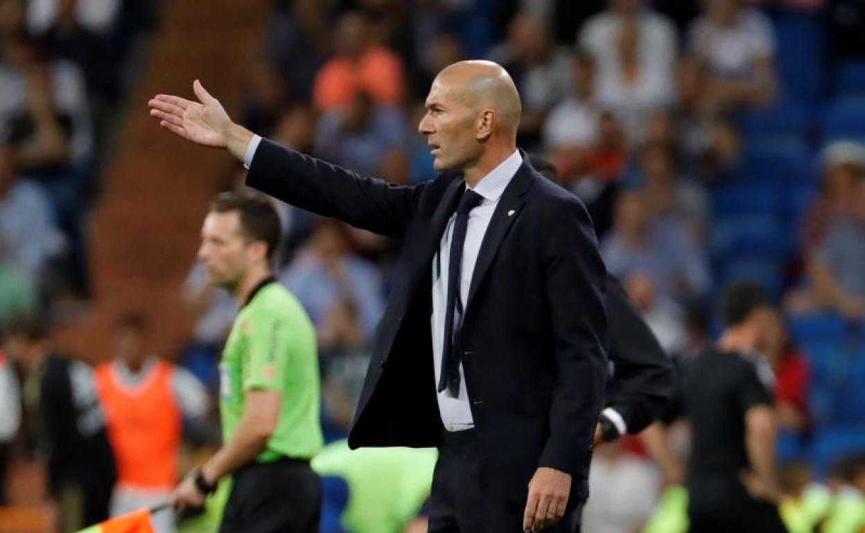 Zinedine Zidane, durante el Real Madrid-Osasuna.