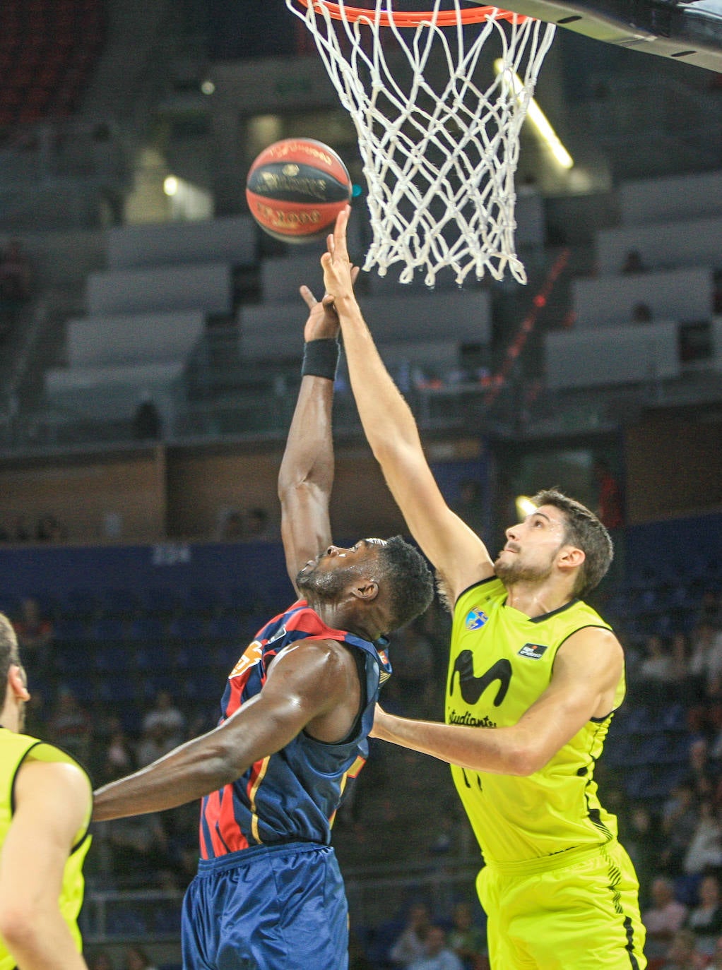 Fotos: Las fotos del Baskonia - Estudiantes
