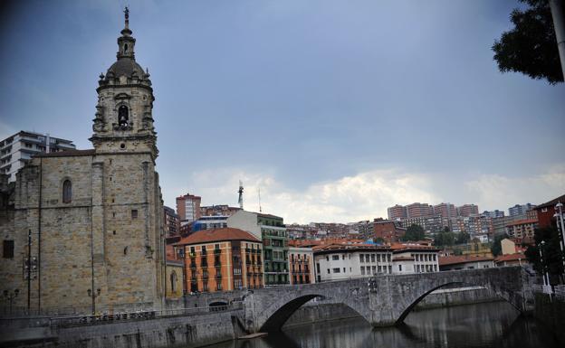 Puente de San Anton e Iglesia de San Anton