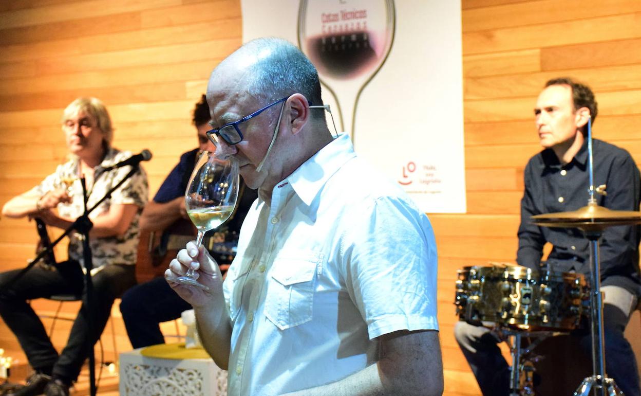 Cata de vinos blancos previa al concierto celebrado el pasado año en Finca Los Arandinos. 