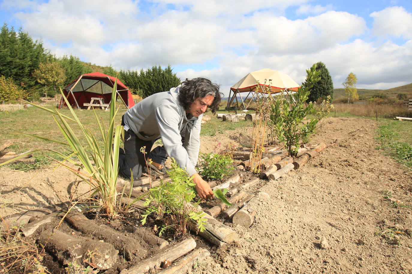 Fotos: El guitarrista de Soziedad Alkoholika que sintió «la llamada» del ecologismo