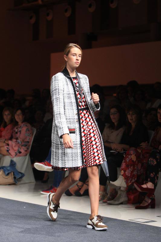 Fotos: El &#039;total black&#039; y el estilo militar dan la batalla esta temporada