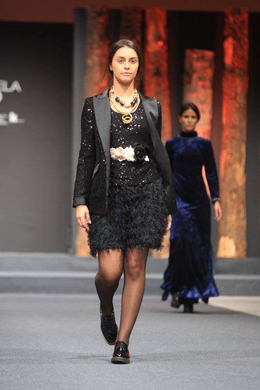 Fotos: El &#039;total black&#039; y el estilo militar dan la batalla esta temporada