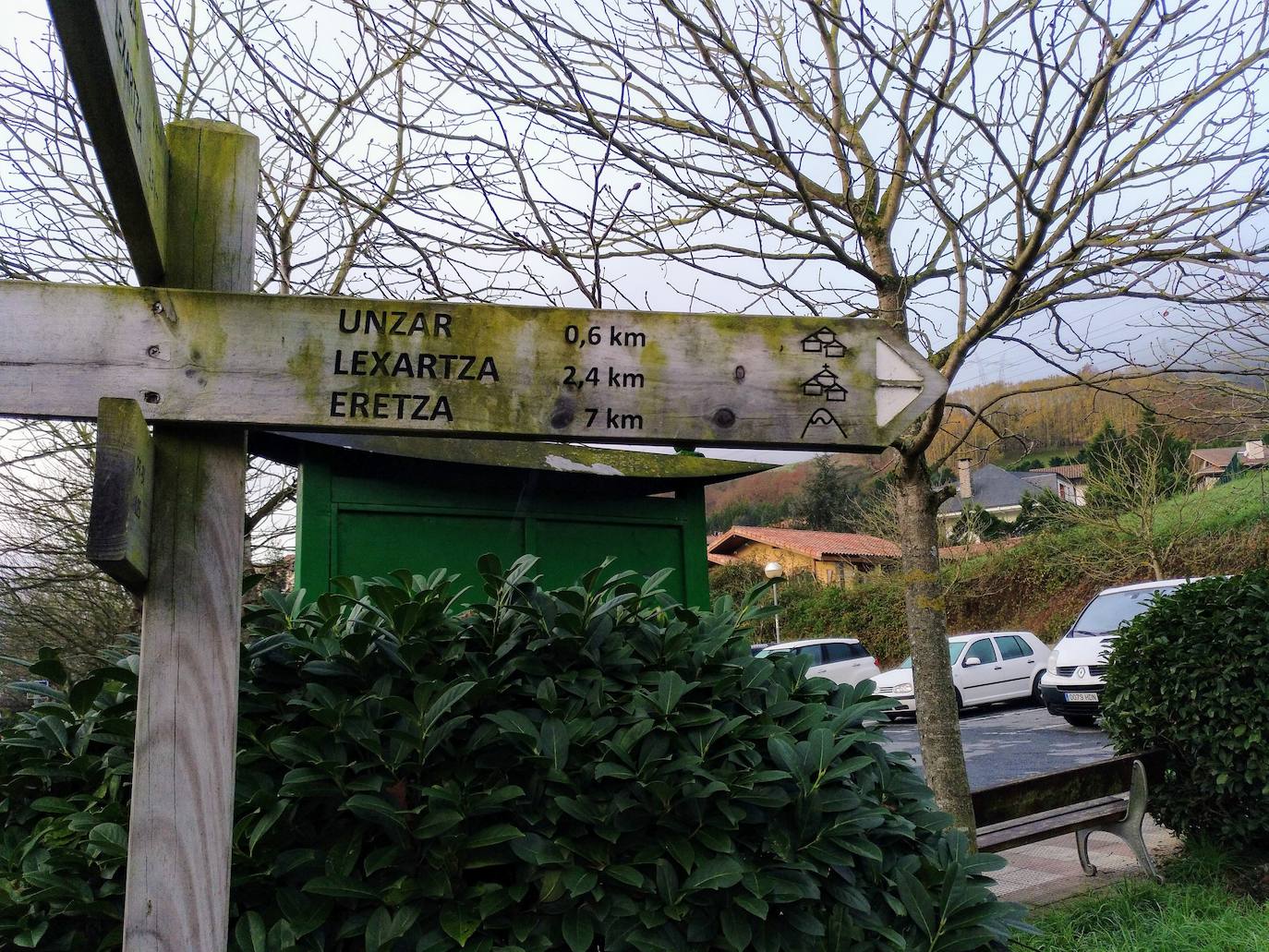 La subida a uno de los grandes clásicos de la Margen Izquierda ofrece unos paisajes de enorme belleza. Optamos por una ruta no tan frecuentada como la que parte desde El Regato o desde Cruces. Salimos desde Sodupe para llegar a la cima, a 887 metros de altitud, en unas dos horas. La bajada, siguiendo el arroyo por el Grazal, una delicia. 