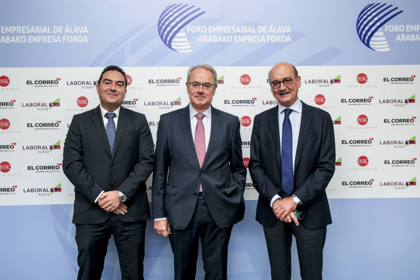 Alejandro Azcona, Elías Martínez y Mikel Legarda. 