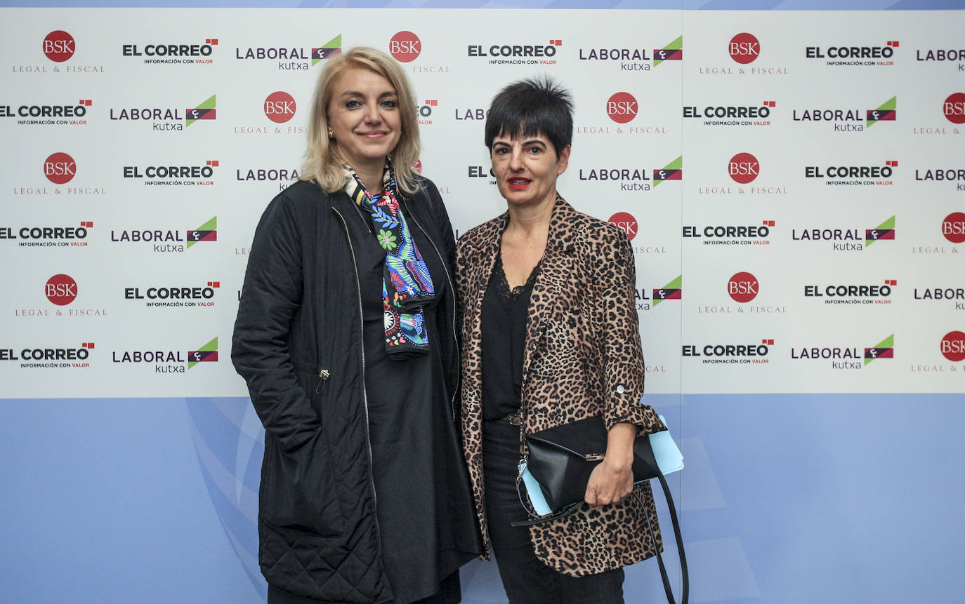 Inma Ramos y María Jesús Etxaniz.