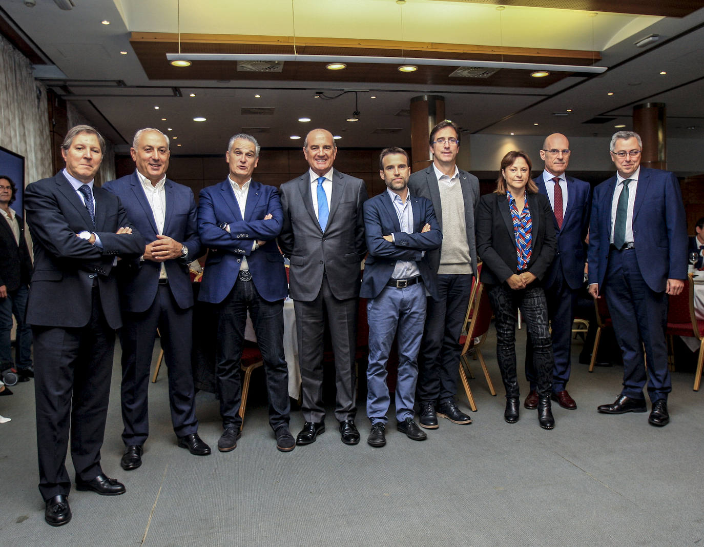 Eduardo Mozo de Rosales, Juan Luis Cañas, Juan Ugarte, Aner Garmendia, Iosu Etxebarria, Iván Igartua, Nerea Pérez de Nanclares, Iñaki Eguren y Víctor Urcelay.