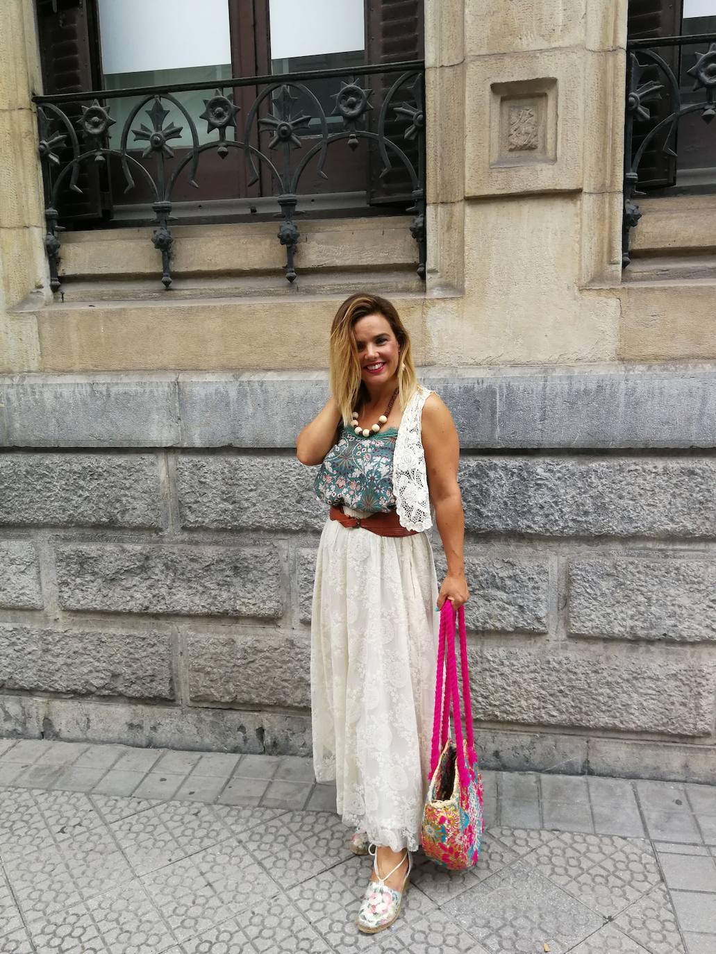 El 'veroño' nos impide hacer el cambio de armario antes de noviembre. Aquí cinco estilismos para quienes aún no han guardado el capazo y las sandalias