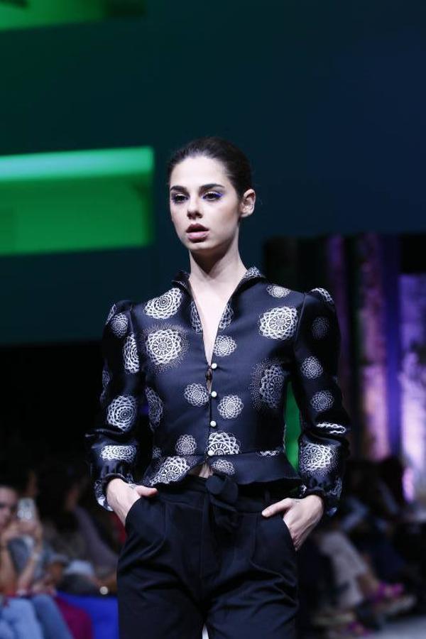 Algunas de las propuestas de La Couture, Atelier Vitoria y Ríos Moda que desfilaron por la Pasarela Gasteiz On. Ríos mostró también moda urbana.