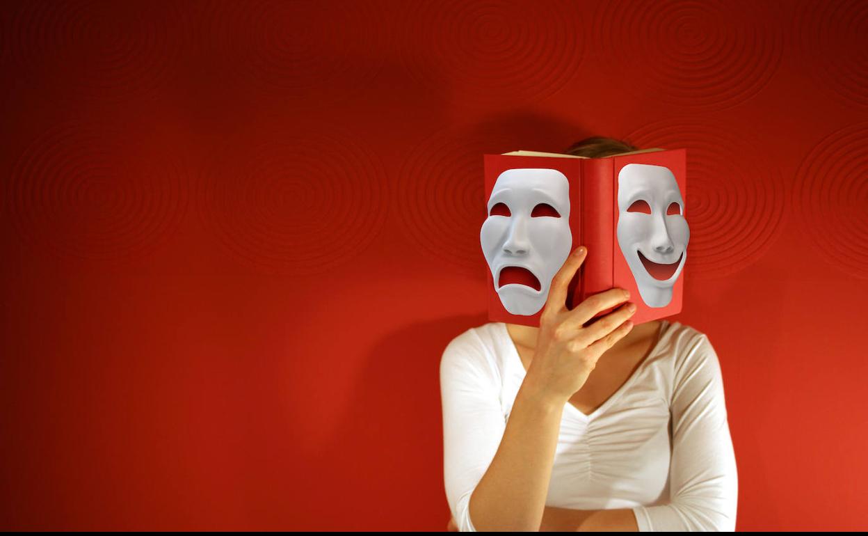 37. Antzerki Jardunaldiek 'Izar' eta 'El veneno del teatro' antzezlanak ekarriko dituzte asteburu honetan Muxikebarrira