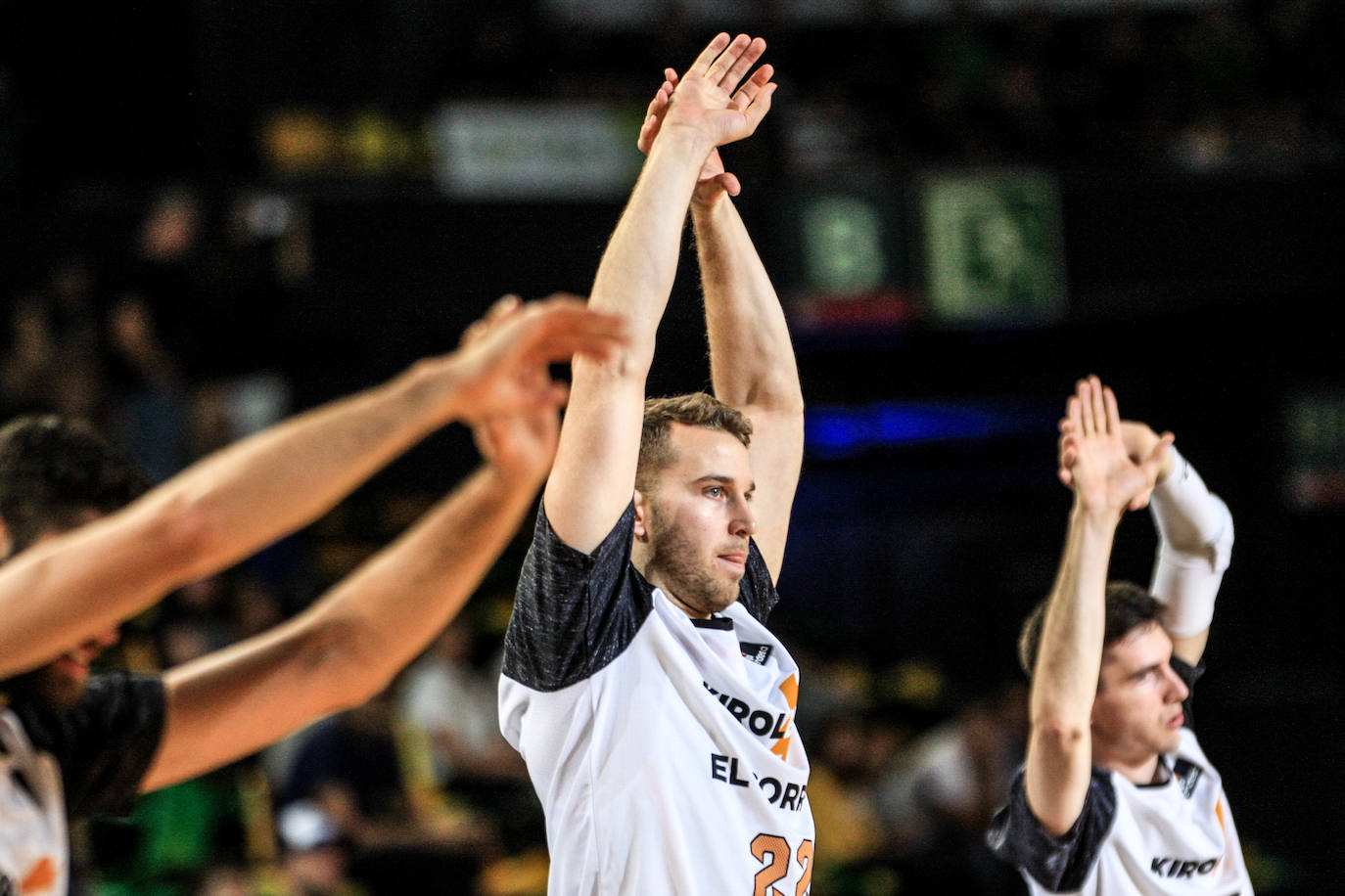 Las fotografías dle partido correspondiente a la cuarta jornada de la Liga Endesa ACB entre los vizcaínos y alaveses