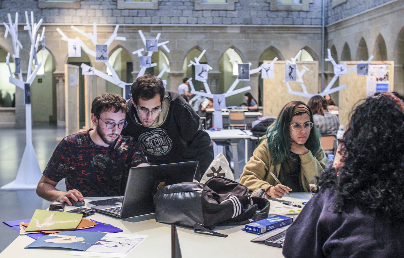 Fotos: Visita a la Escuela de Diseño