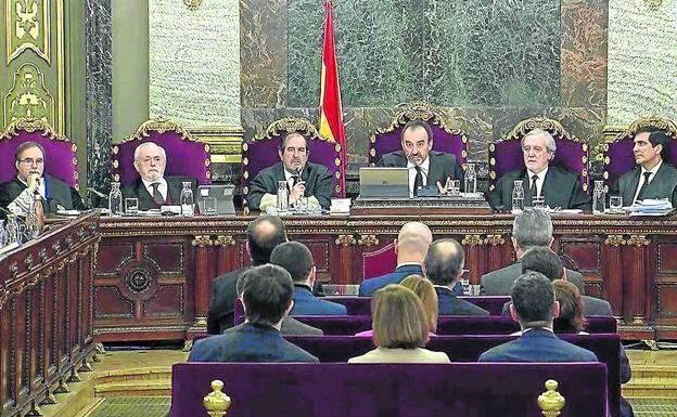 La sala del Tribunal Supremo que ha dictado la sentencia, presidida por Manuel Marchena, durante una de las 52 sesiones del juicio. 