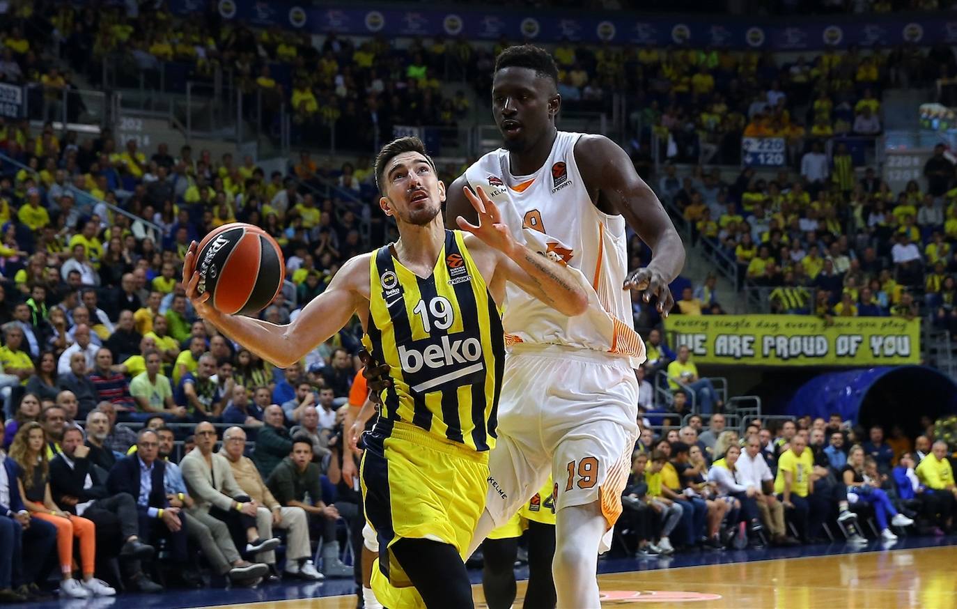 Fotos: Las fotos del Fenerbahce - Baskonia