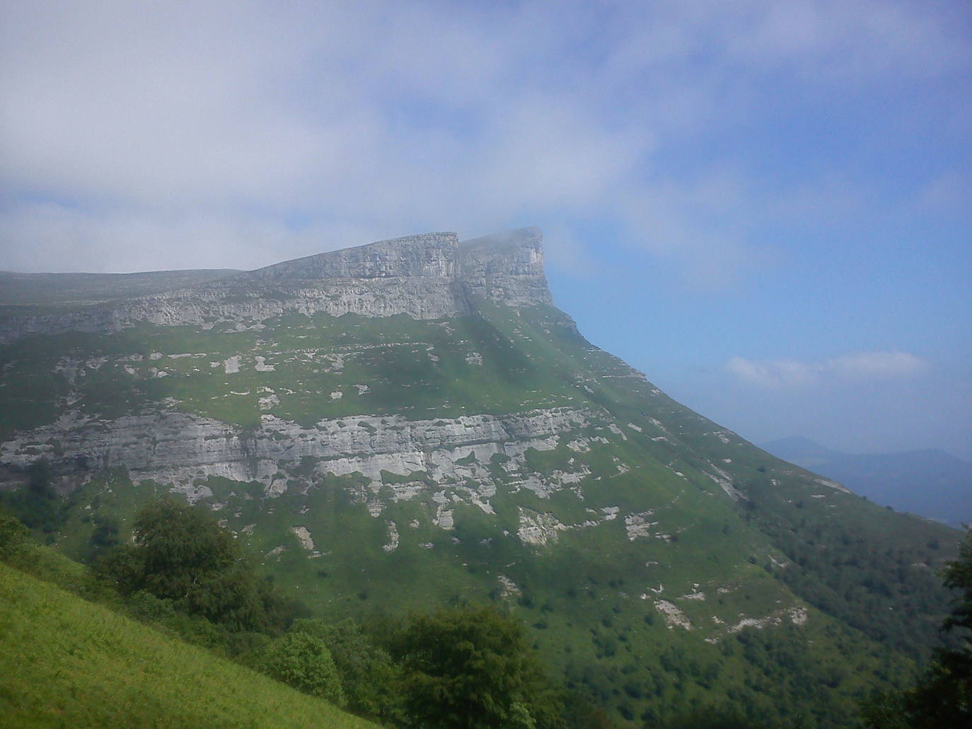 Fotos: El Tologorri, un monte de calendario