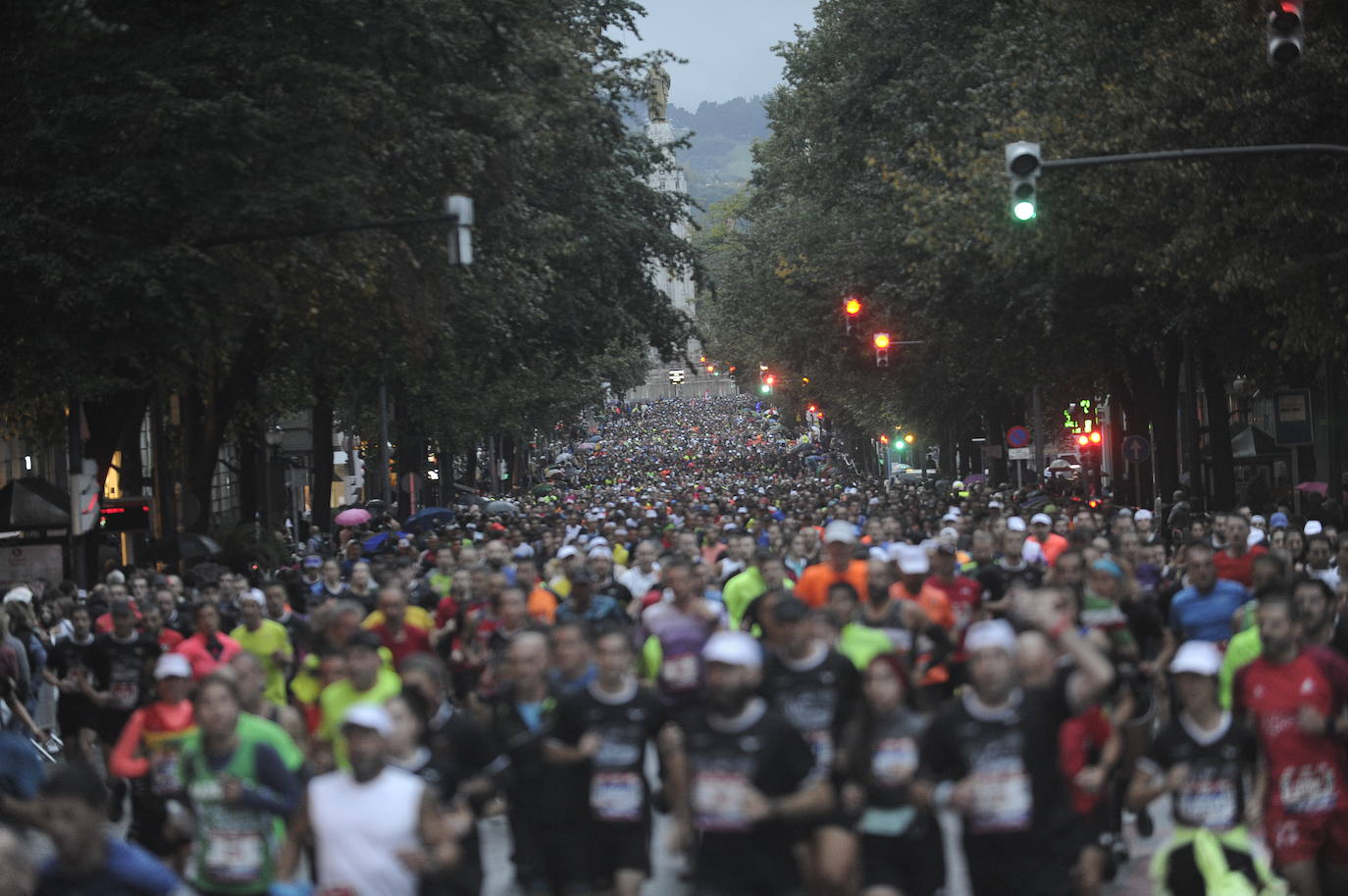 Fotos: Maratón nocturno en Bilbao