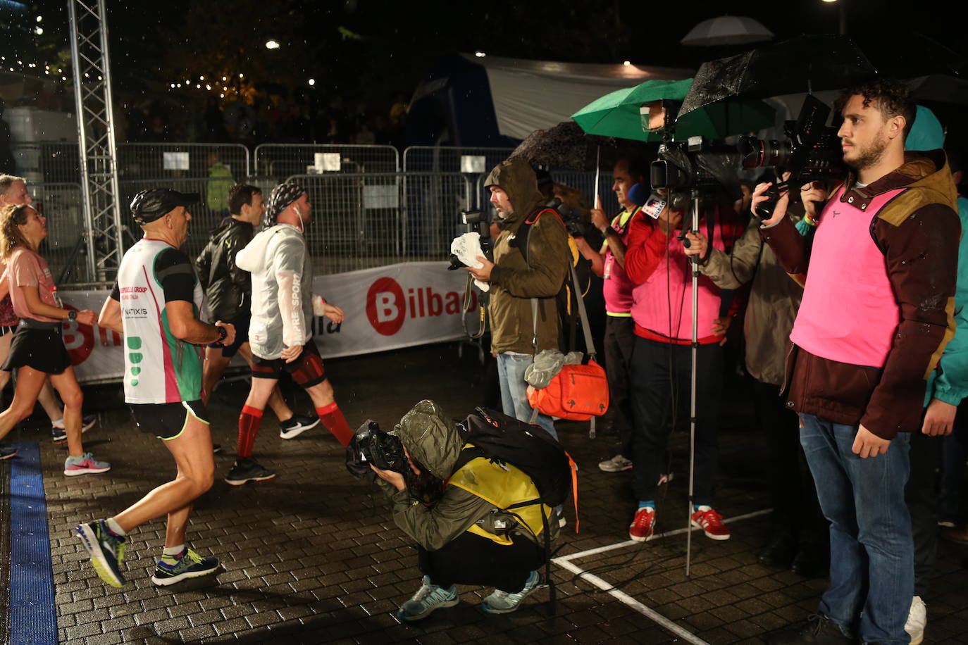 Fotos: Maratón nocturno en Bilbao