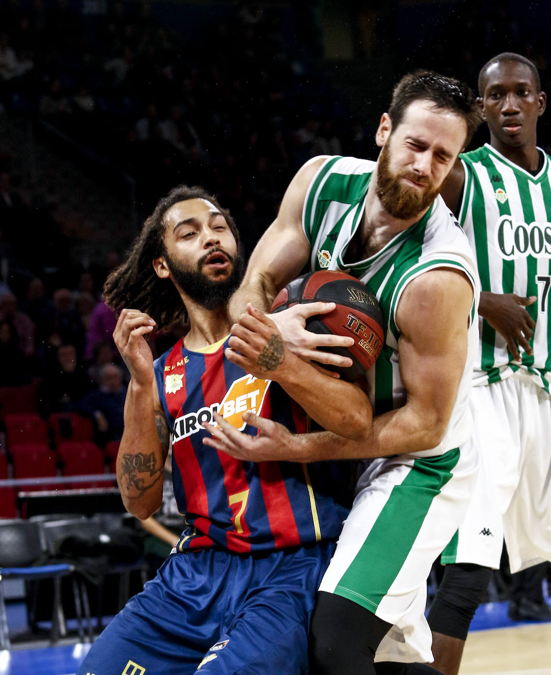 Fotos: El Baskonia - Betis, en imágenes