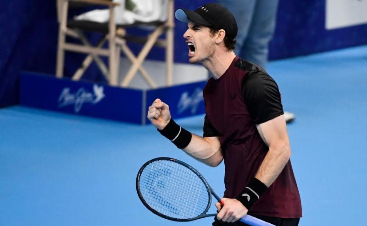 Andy Murray celebra un golpe durante el partido ante Stan Wawrinka. 