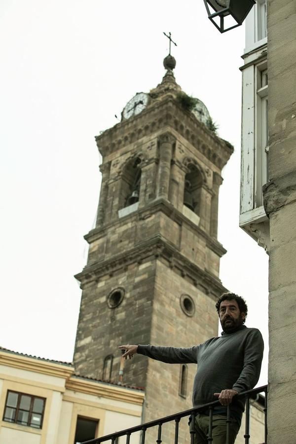 Imágenes del rodaje en Vitoria de 'El silencio de la ciudad blanca', película dirigida por Daniel Calparsoro