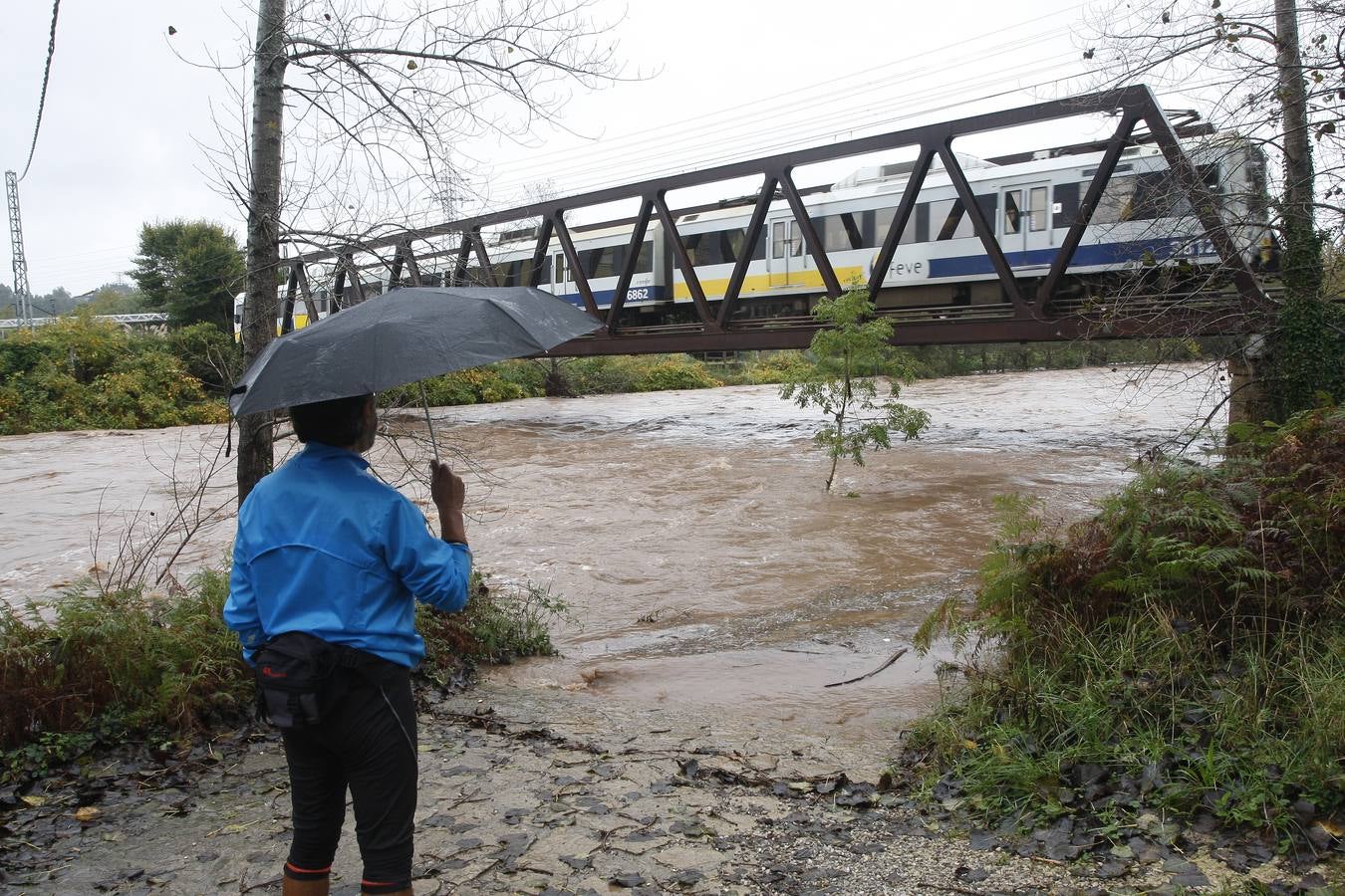 Fotos: El temporal de lluvia en Cantabria provoca inundaciones