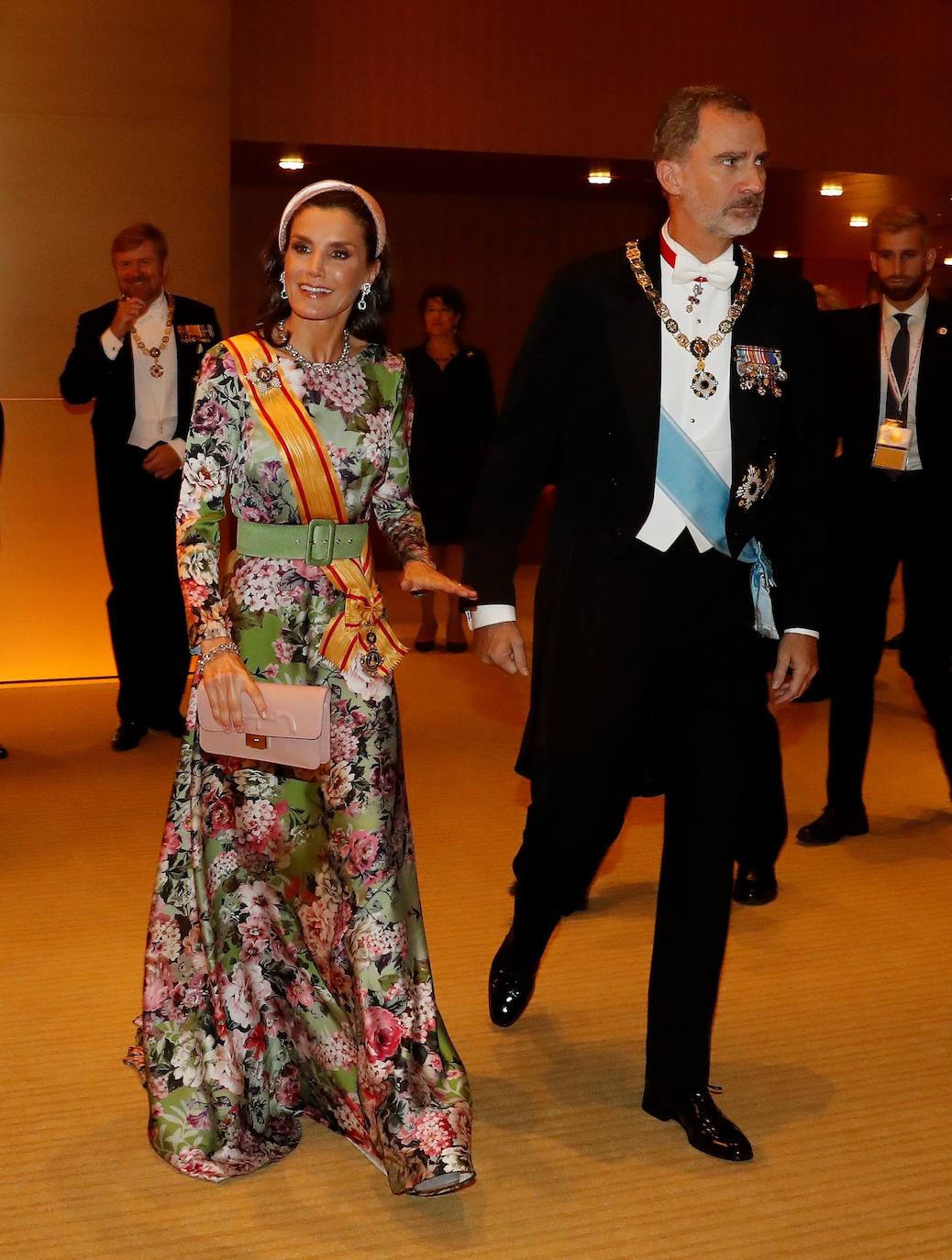 Fotos: Muchas flores y &#039;glamour&#039;: los looks de Letizia en su periplo por Asia