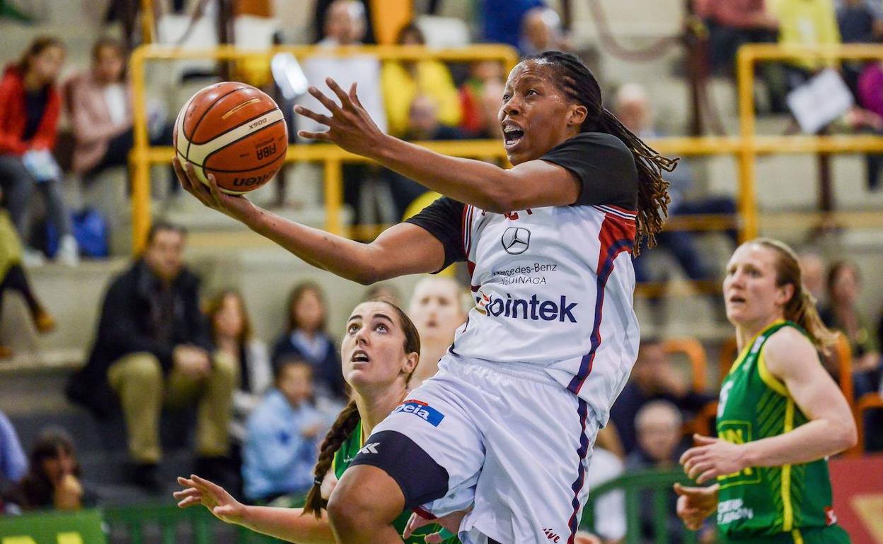 Roundtree regresa tras ser descartada en la EuroCup. 