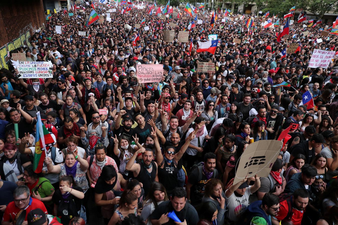 Vista de pájaro de la manifestación en Chile