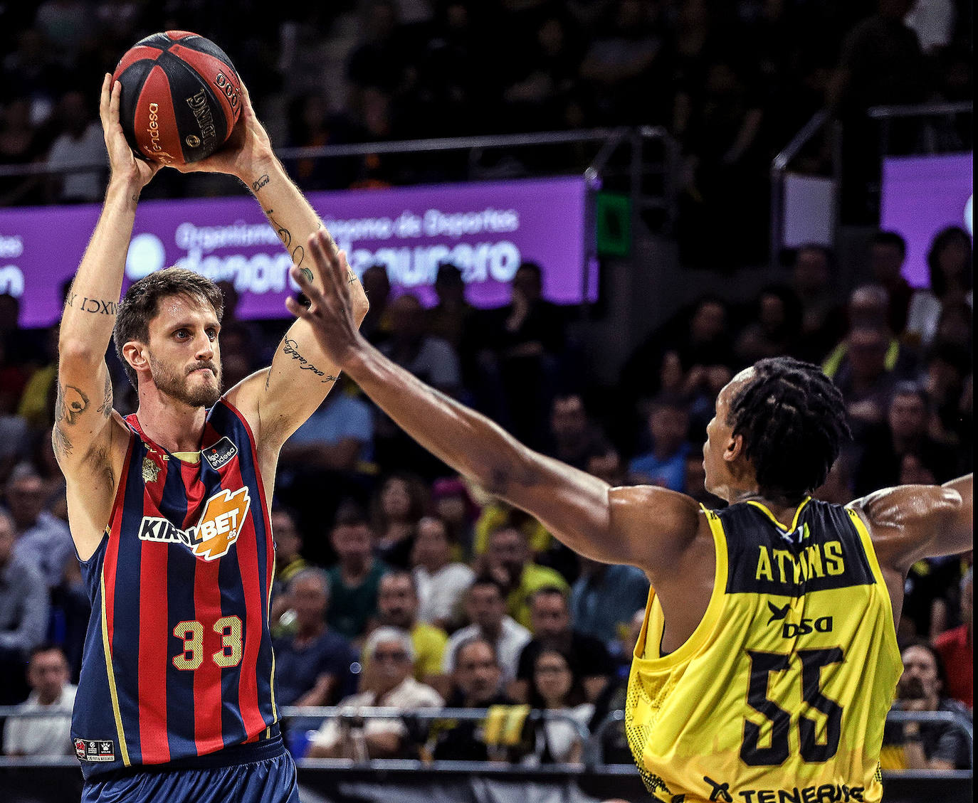 Un lance del partido. 