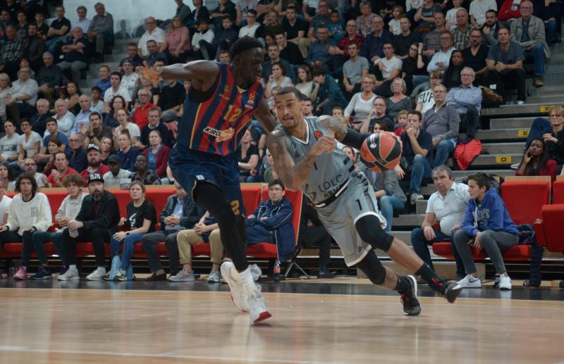 Fotos: Las mejroes imágenes del Asvel - Baskonia