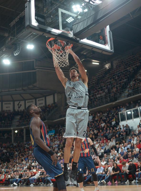 Fotos: Las mejroes imágenes del Asvel - Baskonia