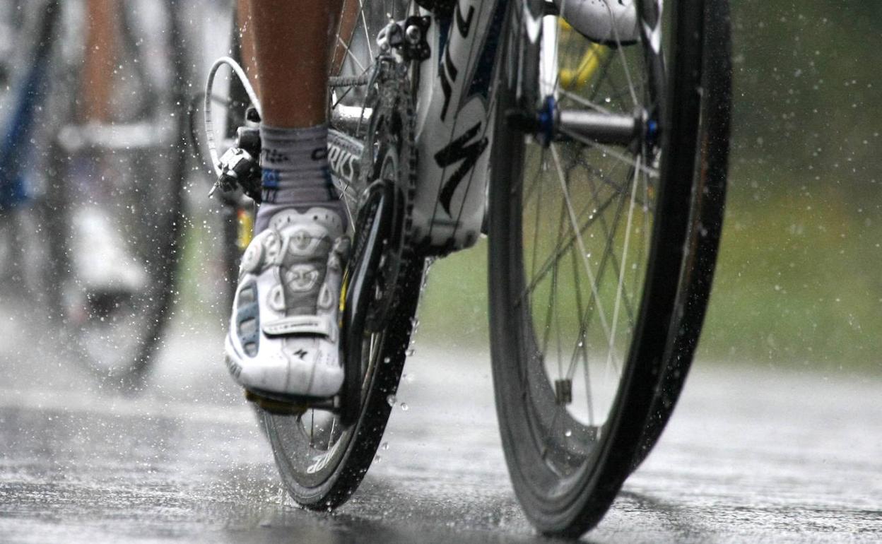 Consejos para salir a rodar en días de lluvia