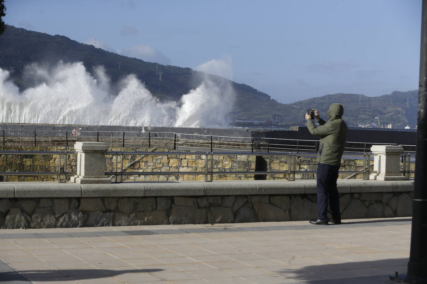 Fotos: Las imágenes del viento en Bizkaia