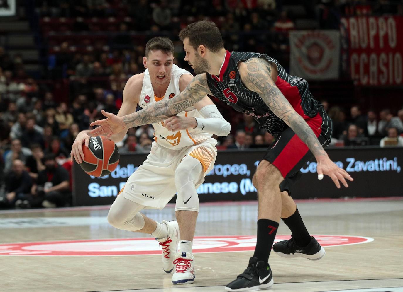 Fotos: Las fotos del Armani Milán - Kirolbet Baskonia