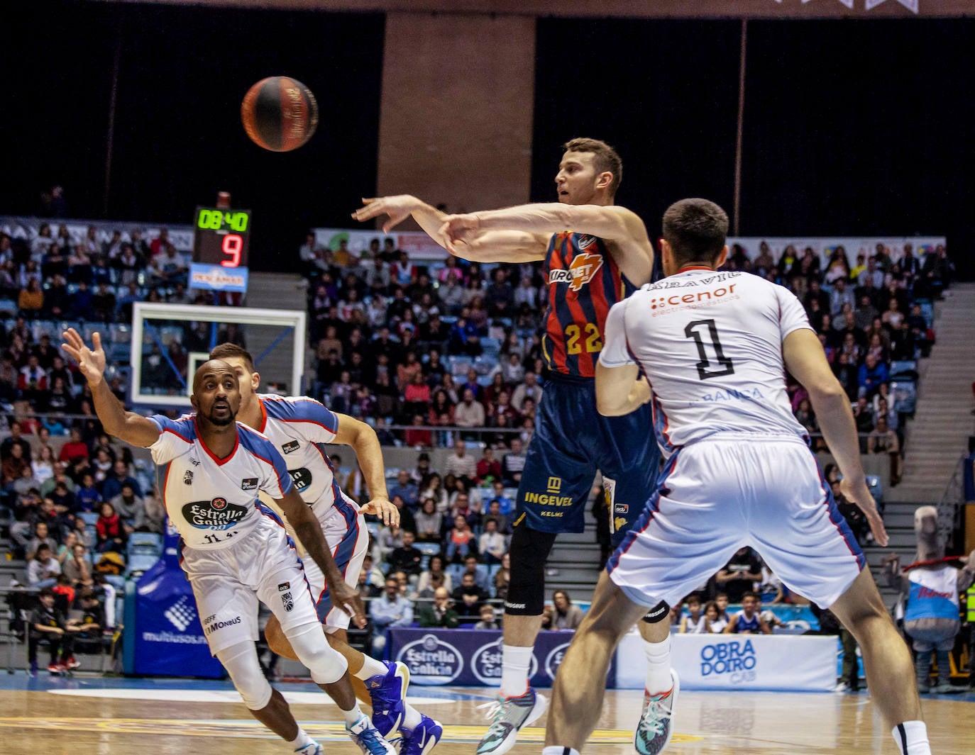 Fotos: Las mejores fotos del Monbus Obradoiro -Kirolbet Baskonia