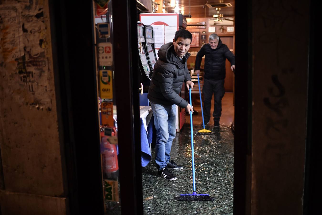 La ciudad italiana registraba en la noche del martes al miércoles una histórica «acqua alta», con un pico que podría alcanzar o superar los 1,90 metros 