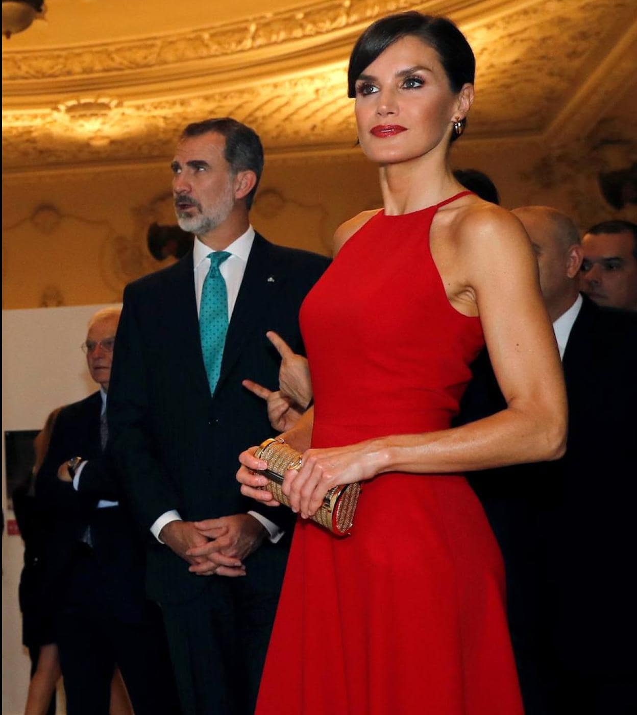 El vestido rojo de la Reina Letizia en Cuba que podrás copiar en versión  low cost y rebajado | El Correo