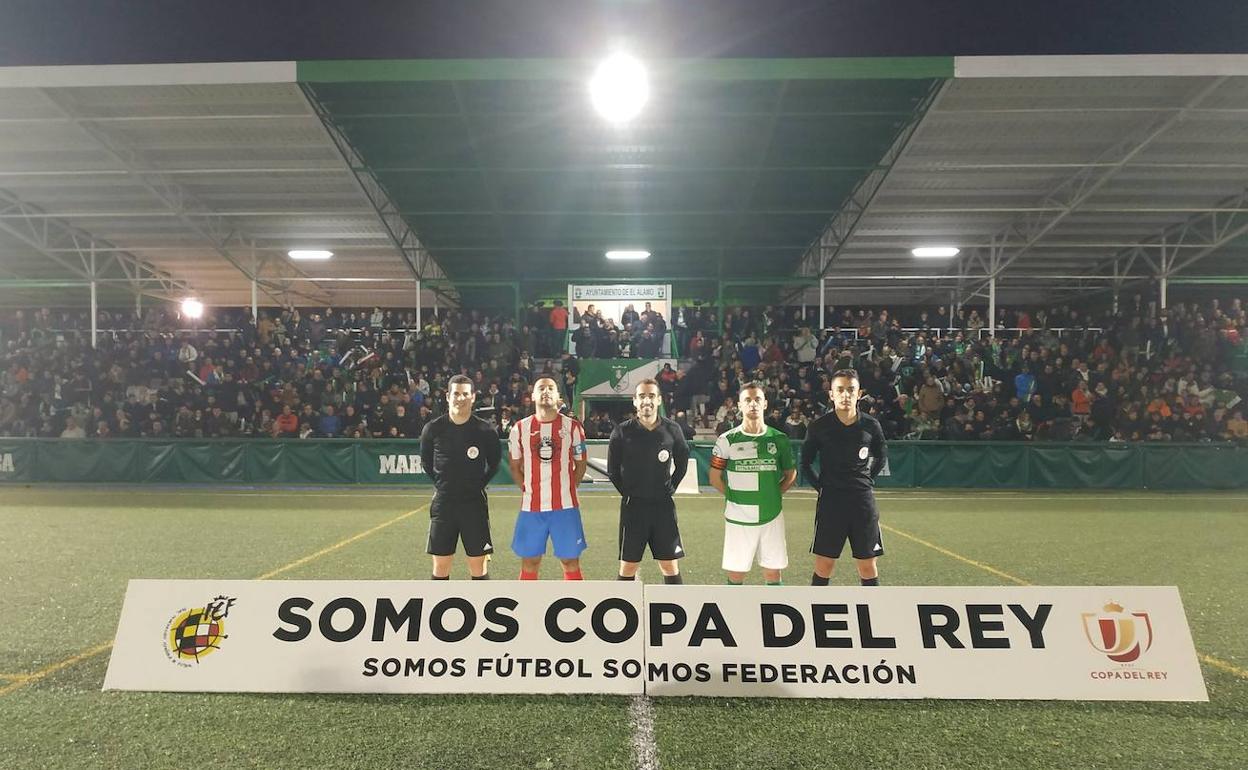 Un equipo madrileño hace sonar un himno franquista en la Copa del Rey y rectifica un día después