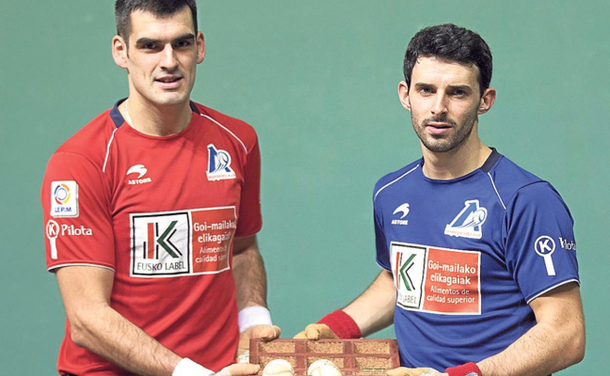 Material distinto para la final del Cuatro y Medio