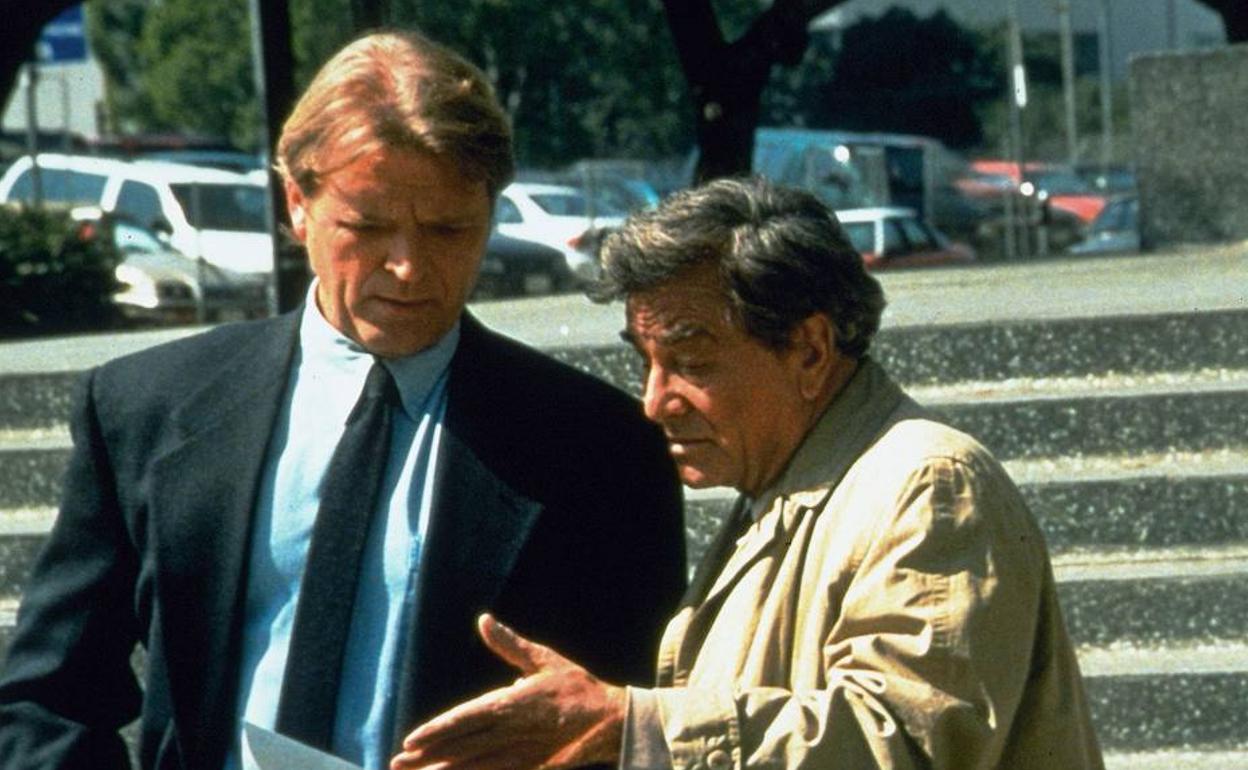 Peter Falk, Colombo tenientea. 