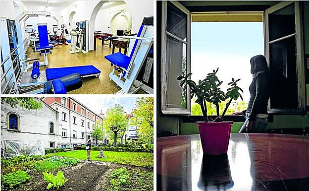 Los locales de Jeiki cuentan con un pequeño gimnasio. Abajo, patio cultivado de la fundación en la calle San Ignacio. A la derecha, una usuaria en la sede de Proyecto Hombre en San Ignacio de Loyola.