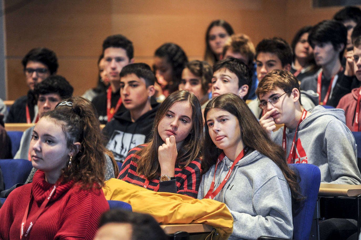 Alumnos de Olabide y Carmelitas Sagrado Corazón, durante la jornada.