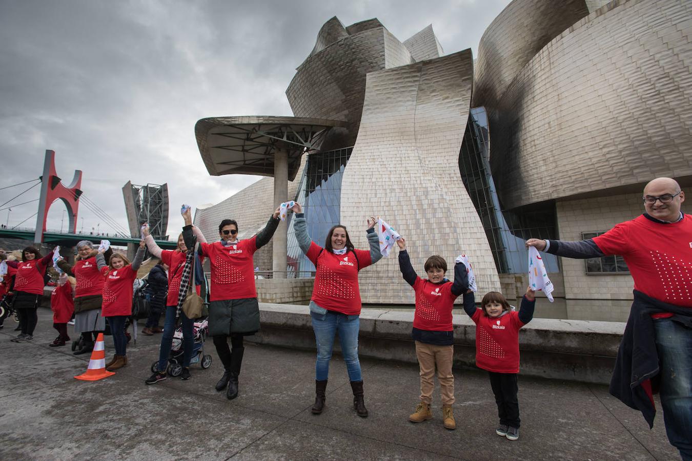 Fotos: Las mejores imágenes del abrazo solidario