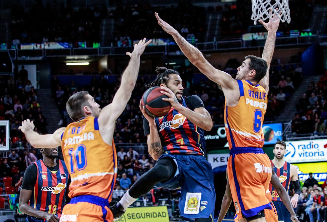 Fotos: Baskonia-Valencia Basket, en imágenes