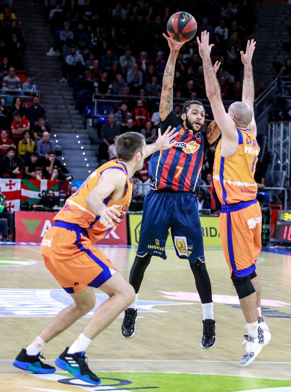 Fotos: Baskonia-Valencia Basket, en imágenes